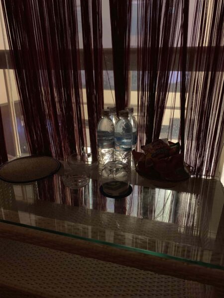 竜宮城　ホーチミンのカラオケ店