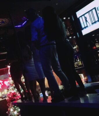 そのベルを鳴らすために僕はThe Pub(パスター)にいる for Ring bell in The Pub